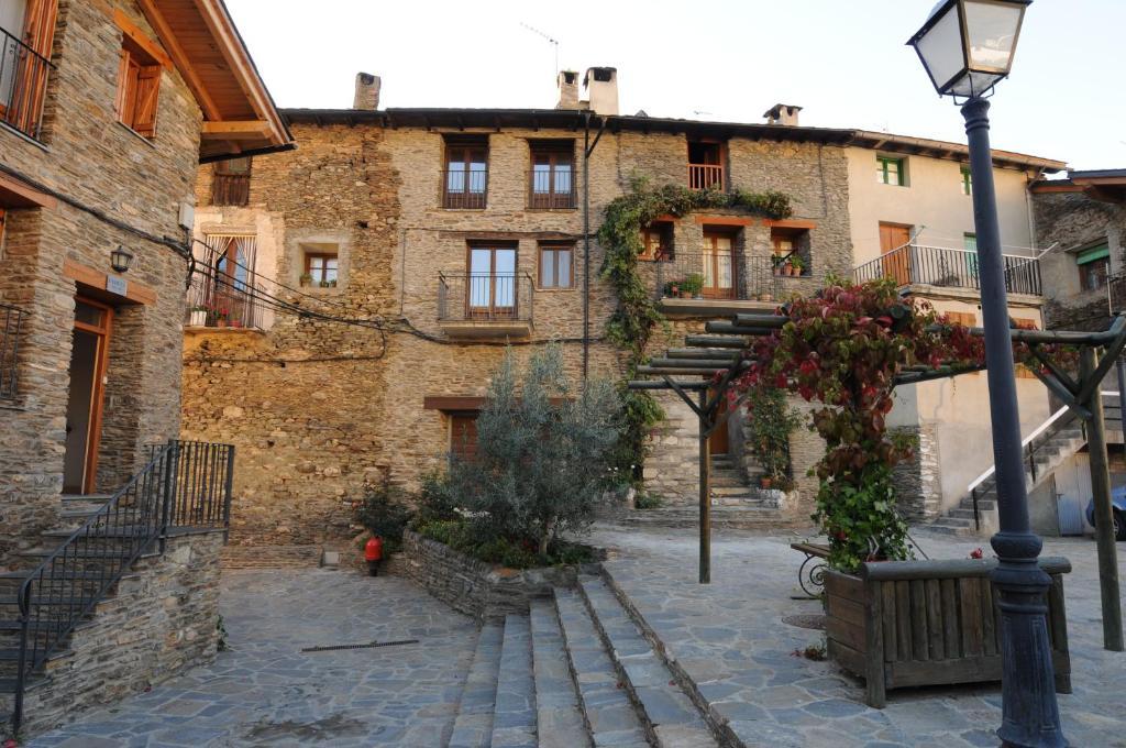 Casa Rural La Comella Tirvia Exteriör bild