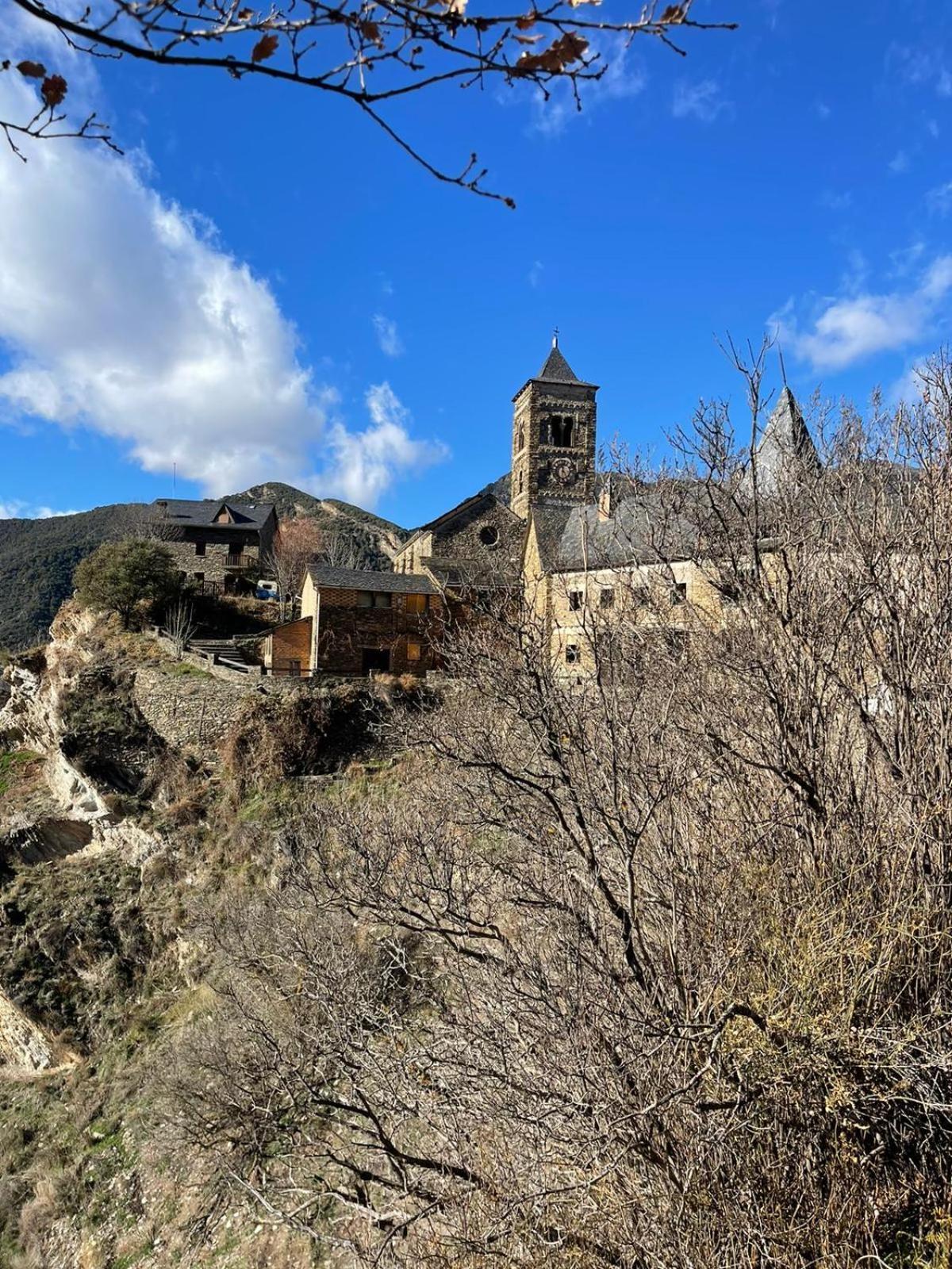 Casa Rural La Comella Tirvia Exteriör bild